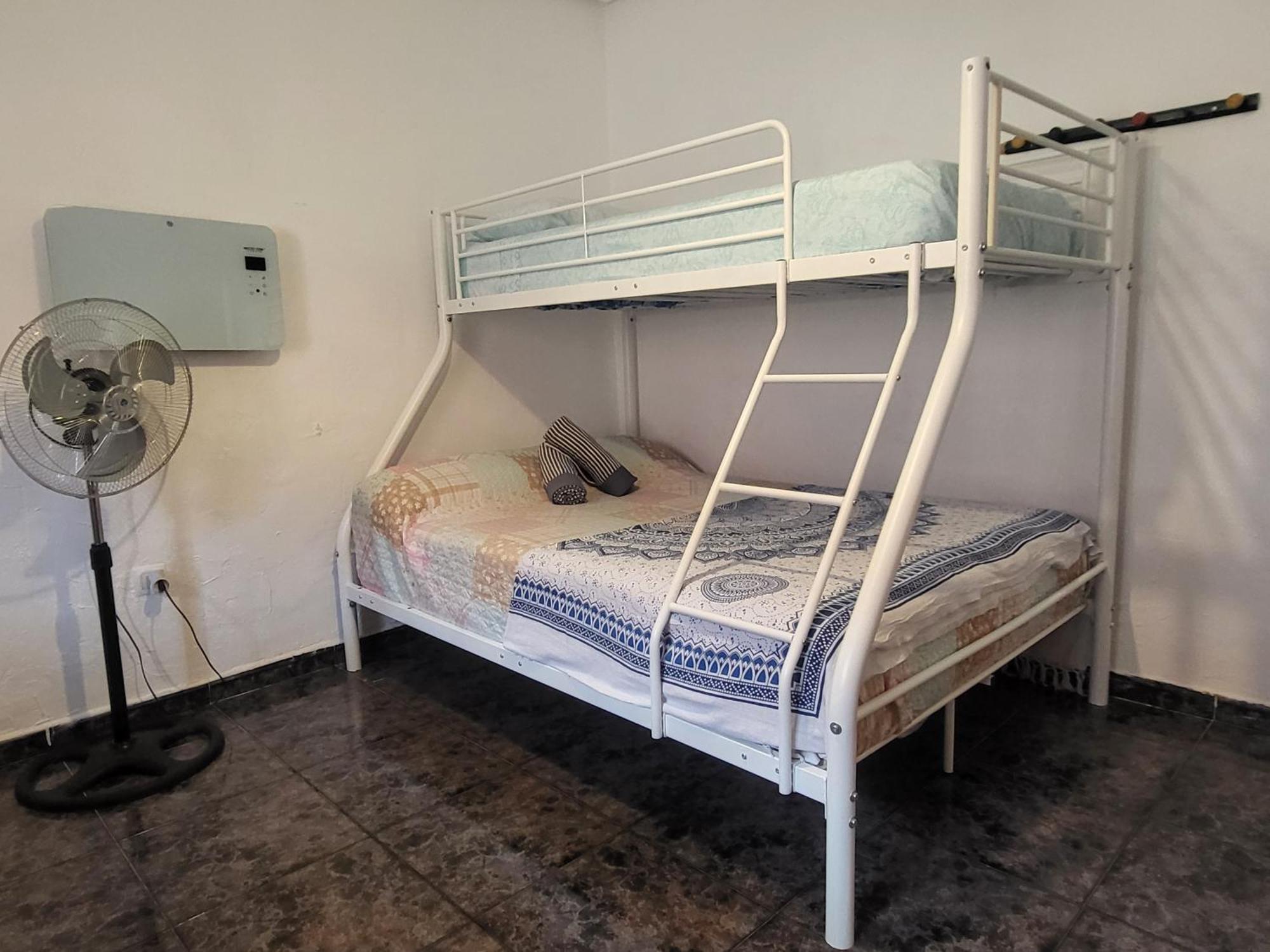 Casa Oasis Puertollano, Una Casa Rural En Puertollano, Agradable, Con Piscina En Zona Tranquila Εξωτερικό φωτογραφία