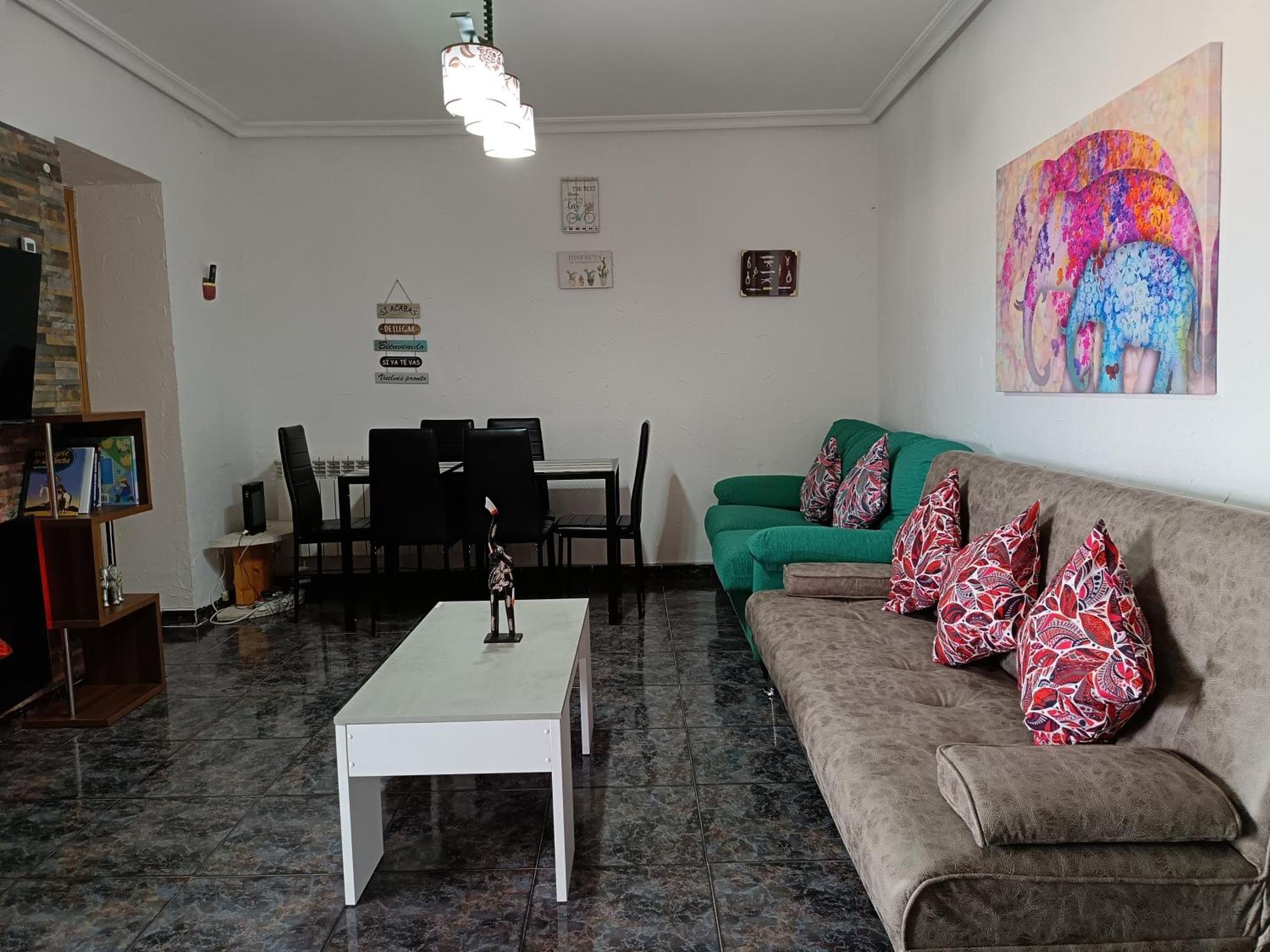 Casa Oasis Puertollano, Una Casa Rural En Puertollano, Agradable, Con Piscina En Zona Tranquila Εξωτερικό φωτογραφία