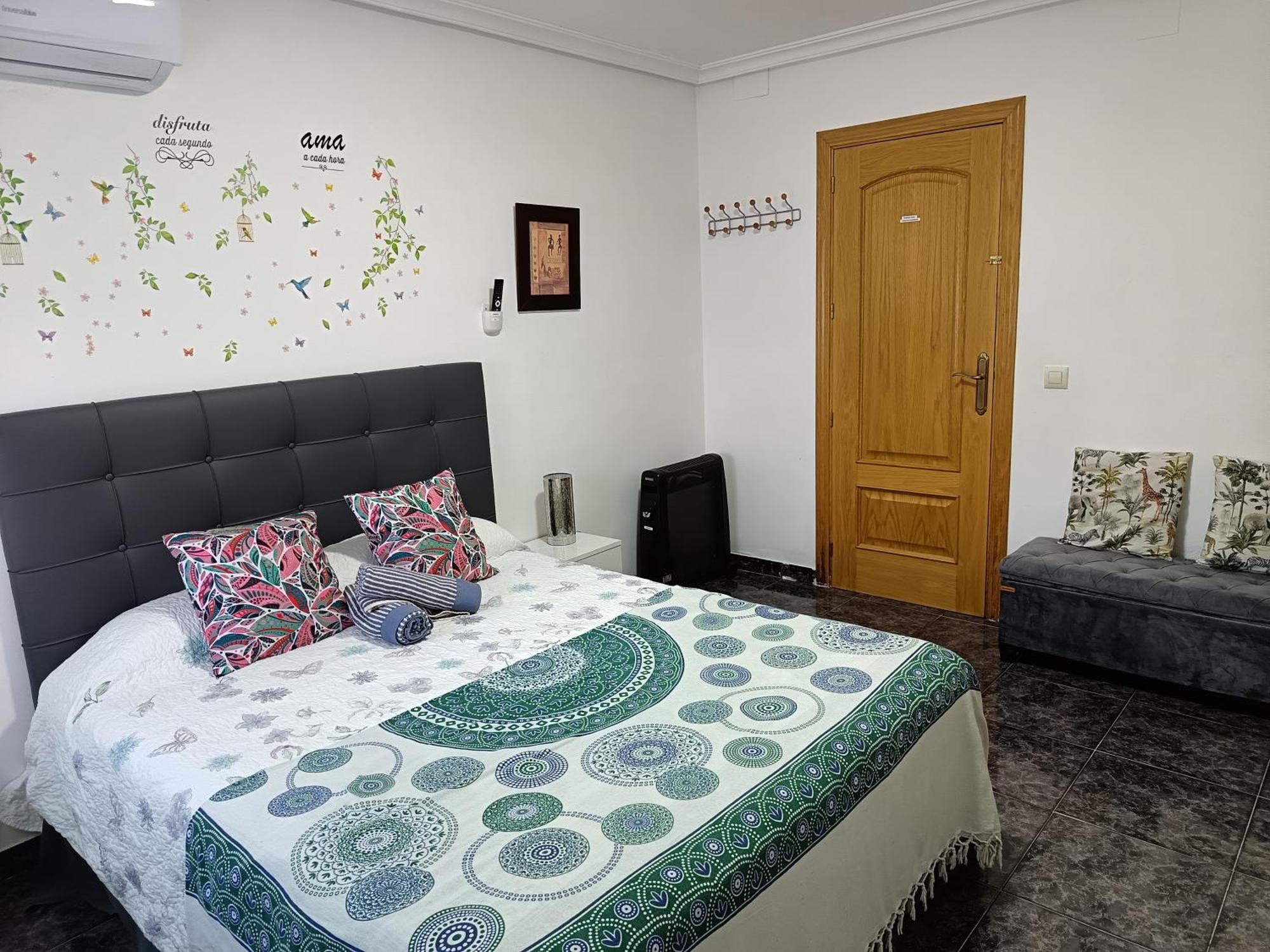 Casa Oasis Puertollano, Una Casa Rural En Puertollano, Agradable, Con Piscina En Zona Tranquila Εξωτερικό φωτογραφία