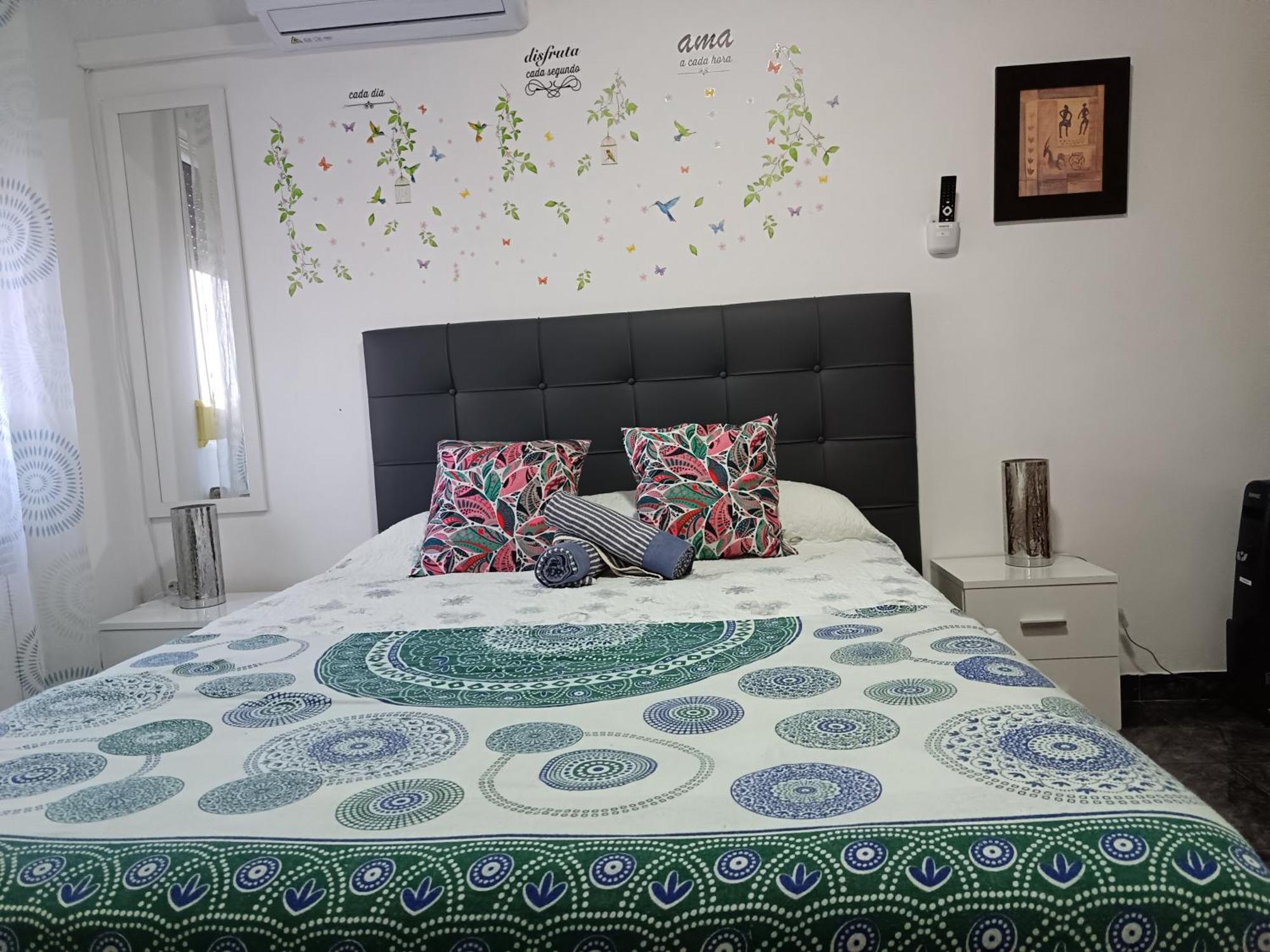 Casa Oasis Puertollano, Una Casa Rural En Puertollano, Agradable, Con Piscina En Zona Tranquila Εξωτερικό φωτογραφία