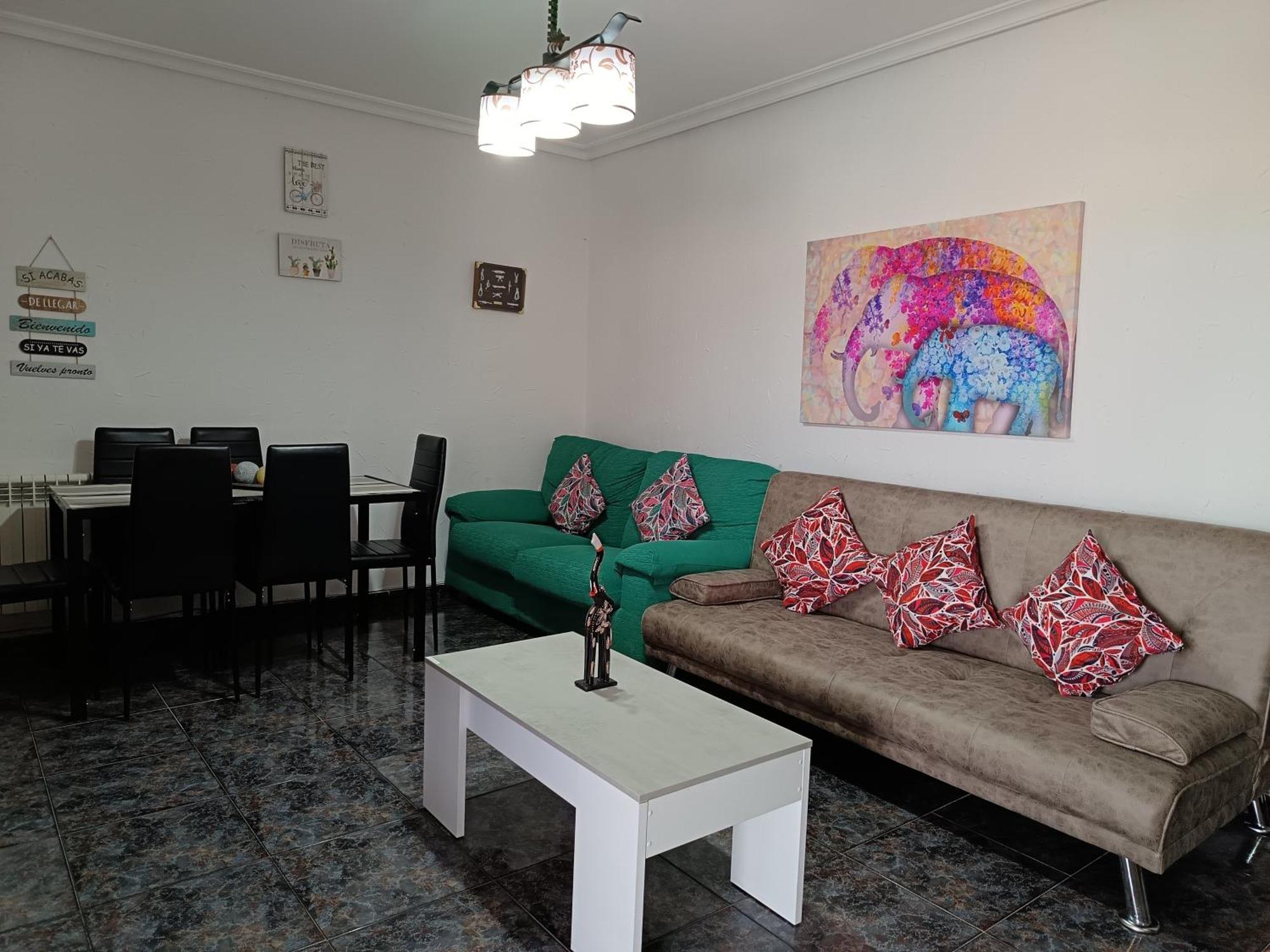 Casa Oasis Puertollano, Una Casa Rural En Puertollano, Agradable, Con Piscina En Zona Tranquila Εξωτερικό φωτογραφία