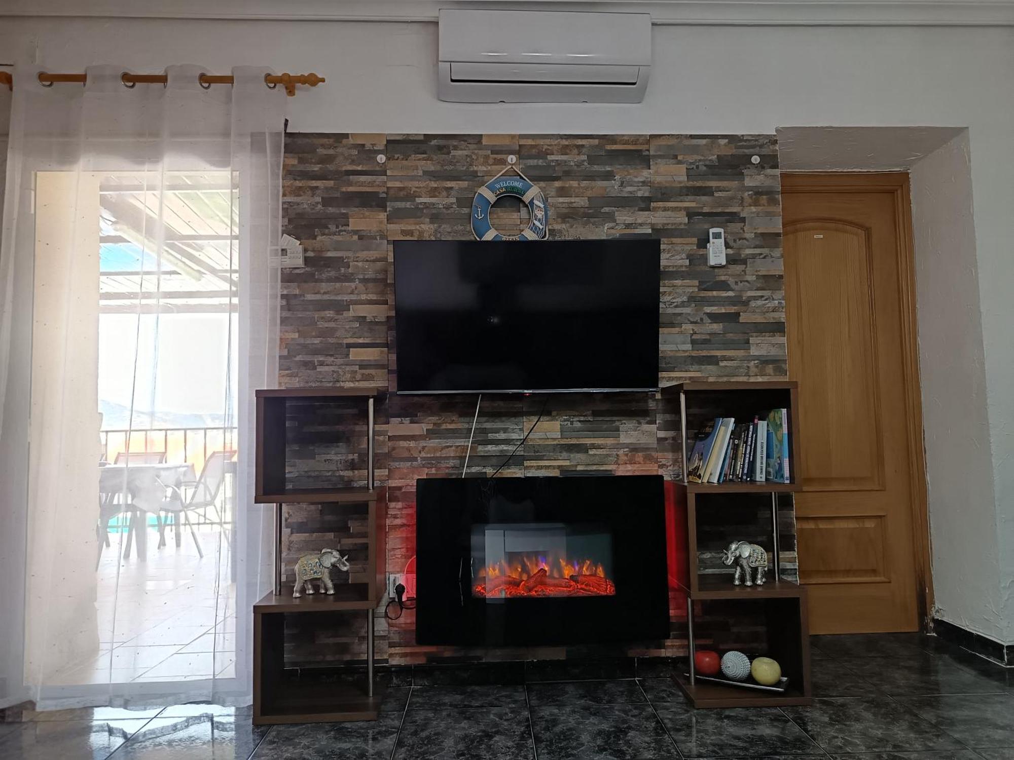 Casa Oasis Puertollano, Una Casa Rural En Puertollano, Agradable, Con Piscina En Zona Tranquila Εξωτερικό φωτογραφία