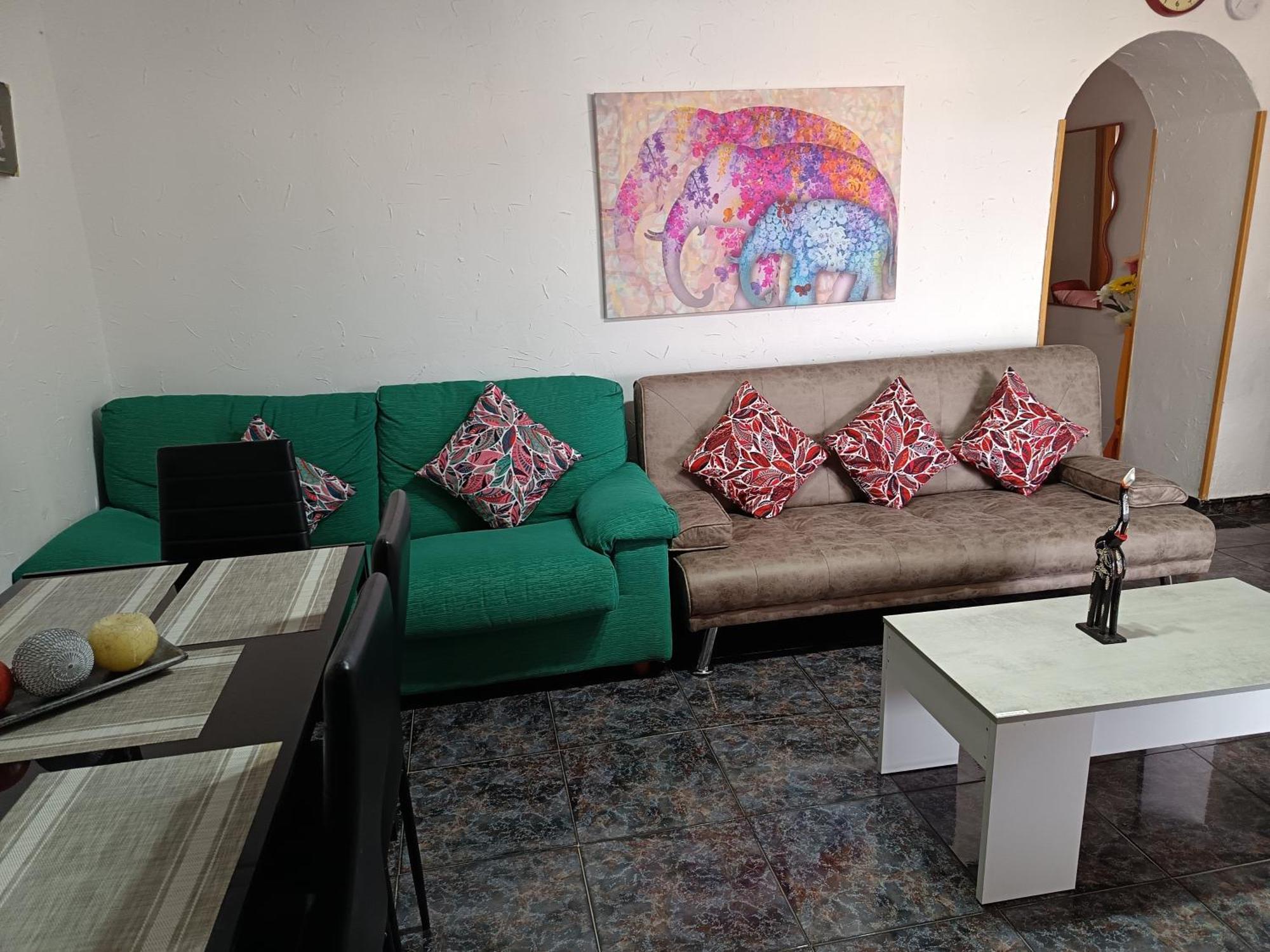Casa Oasis Puertollano, Una Casa Rural En Puertollano, Agradable, Con Piscina En Zona Tranquila Εξωτερικό φωτογραφία